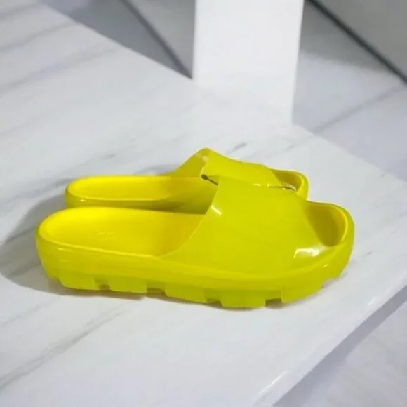 NWT UGG Jella Clear Slide Sandals Yellow Size 10 - Picture 2 of 14